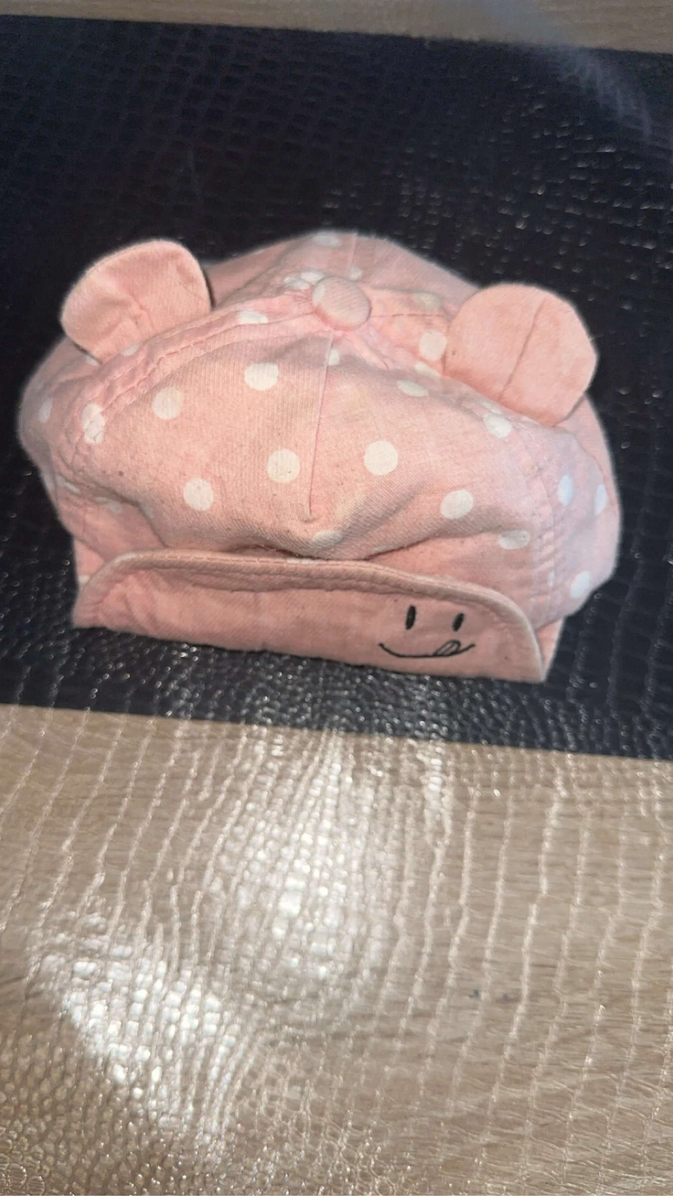 Casquette petite fille rose à pois 